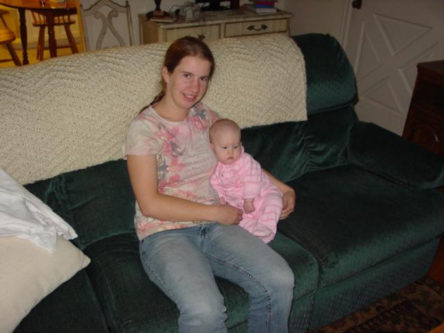 anna-6-months-031-small.jpg