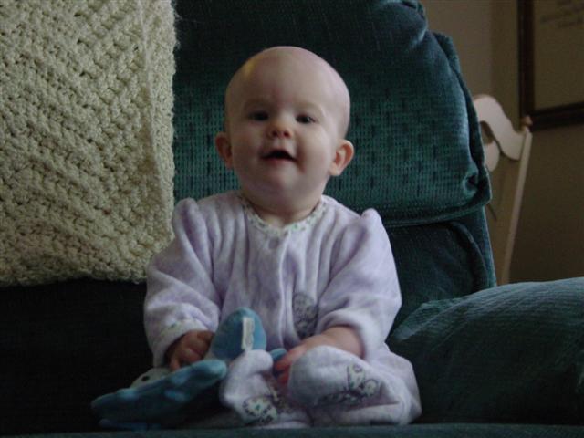 anna-6-months-074-small.jpg