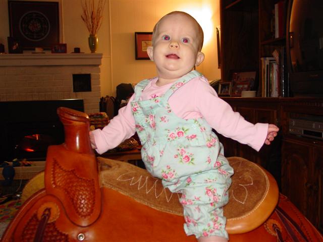 anna-7-months-007-small.jpg