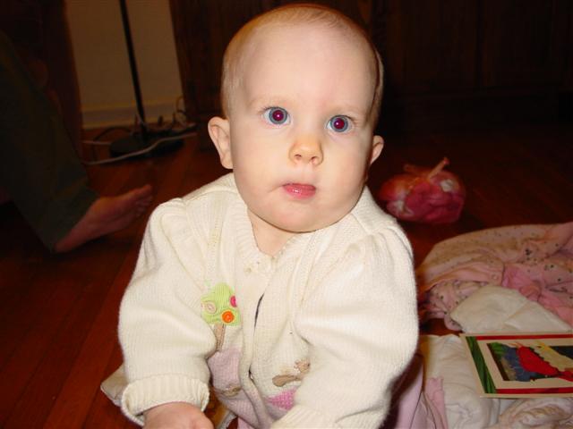 anna-9-months-012-small.jpg