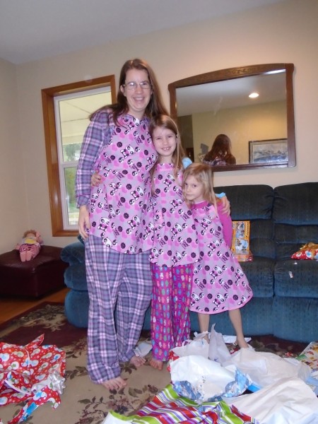 Great-Grandma Hooge made us matching aprons!