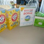 The ingredients. (Box of borax is bigger than laundry soda boxes...) Anybody else have problems with the borax being in a big brick inside the box?